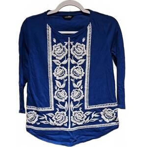 Lucky Brand Womens Blouse XS Embroidered Blue 3/4 Sleeve Rounded Hem Floral